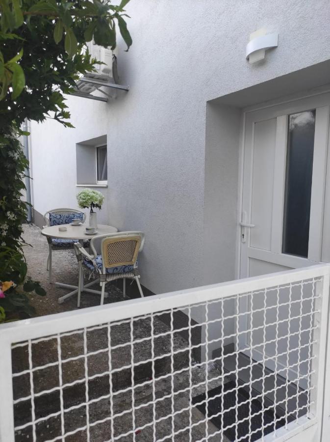 Studio Apartment Petrov Šibenik Eksteriør billede