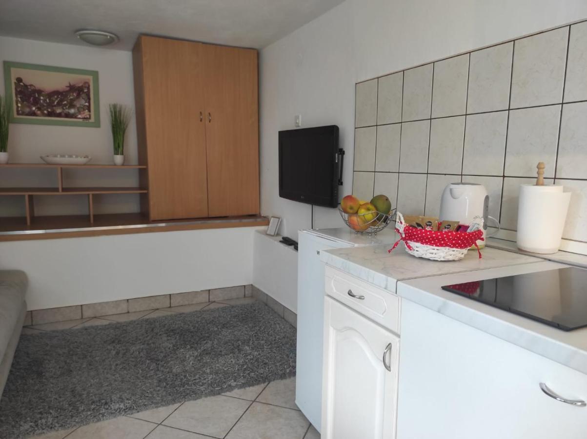 Studio Apartment Petrov Šibenik Eksteriør billede